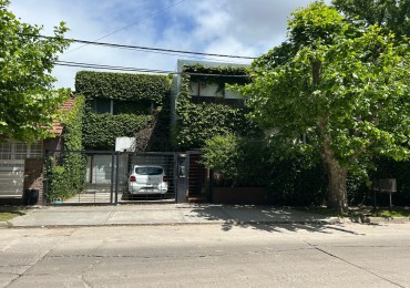 CASA EN PH TOTALMENTE INDEPENDIENTE 4 AMBIENTES CON ESCRITORIO QUINCHO CUBIERTO Y PARQUE .APTO CREDITO