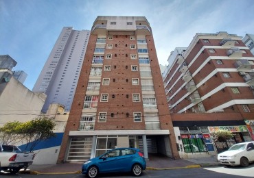 VENTA! DEPTO 3 AMB AL FRENTE CON BALCON FRANCES Y COCHERA