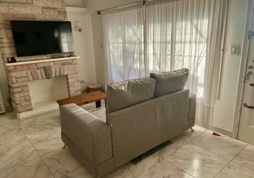 Venta Casa en ph, 3 ambientes, Parque Luro