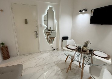 Venta ambiente dividido, reciclado y amoblado