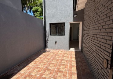 DUPLEX 3 AMBIENTES  | ESPACIO GUARDA COCHE- PATIO