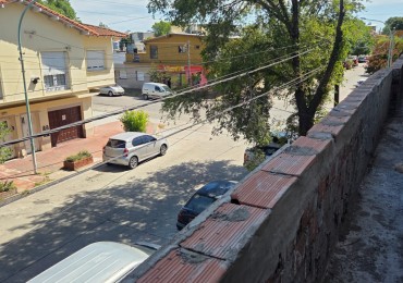 DUPLEX 3 AMBIENTES AL FRENTE-VEREDA DE SOL-BALCON