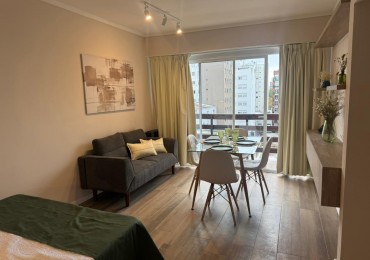 VENTA DEPARTAMENTO MONOAMBIENTE RECICLADO CON BALCON A LA CALLE PLAZA MITRE