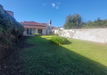 Casa de 4 ambientes en zona Guemes