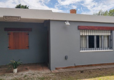 Casa 3 amb con parque y pileta barranca los Lobos 