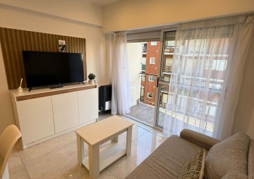 Venta Departamento 3 ambientes a la calle con Balcon corrido