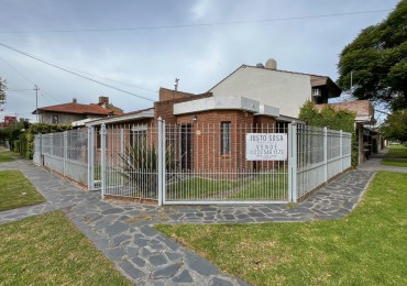 Venta casa 3 ambientes y dependencia Los Pinares
