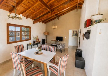 CASA DE 3 AMBIENTES MAS DEPARTAMENTO - PUNTA MOGOTES 