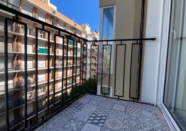 Venta 2 ambientes a la calle con balcon